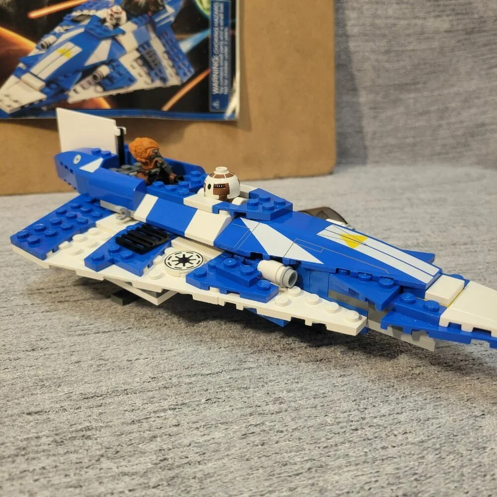 Lego Star Wars Plo Koon Jedi Starfighter- 8093 - Picture 6 of 6